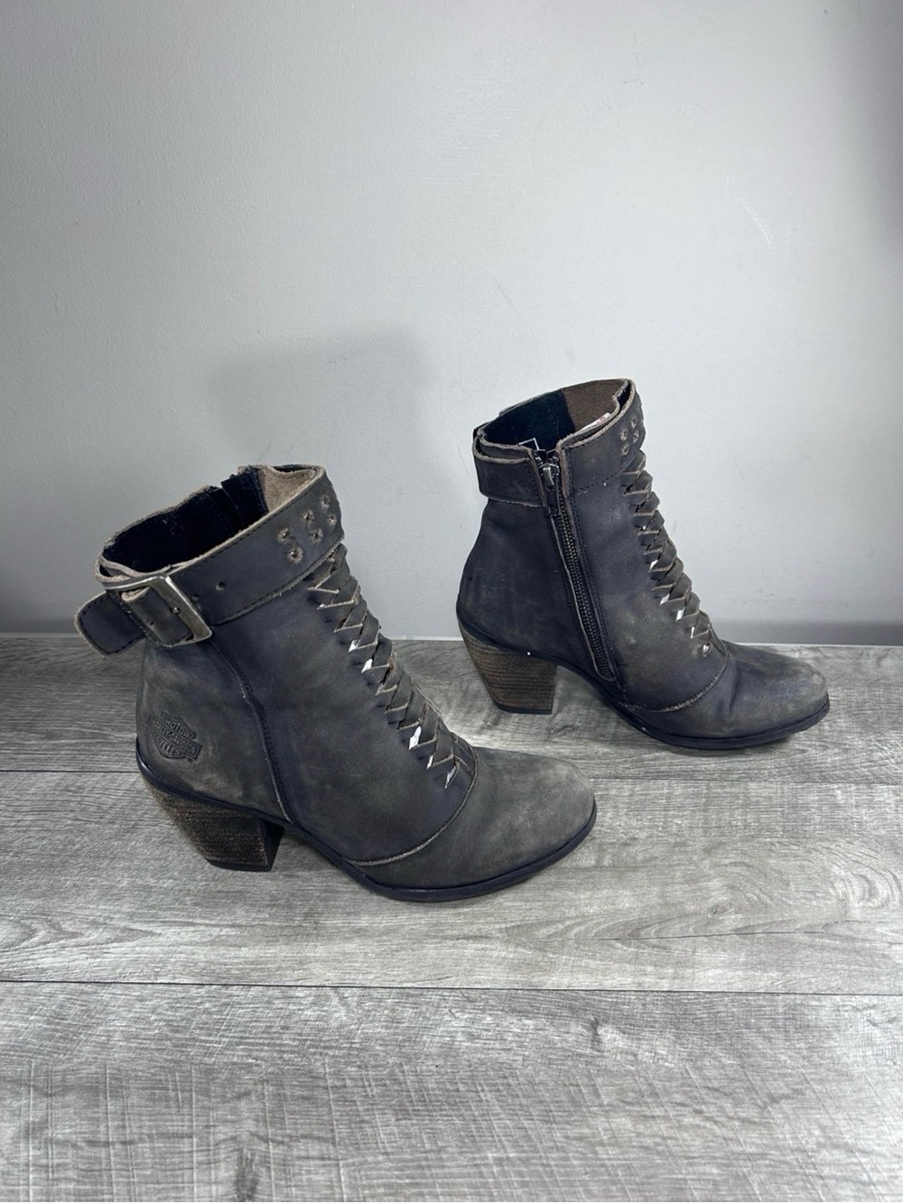Harley-Davidson Women's Calkins Riding Distressed Smoke Leather Boots Size 8.5